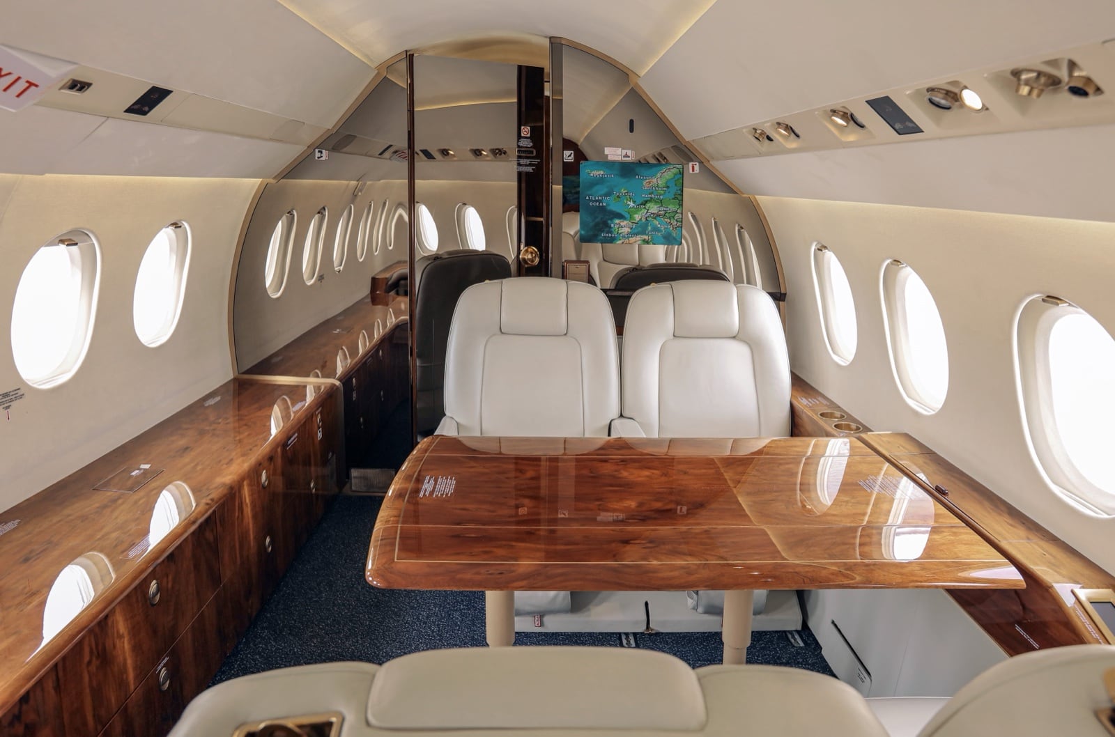 The 2000-series widebody cabin, shown on a Falcon 2000LX