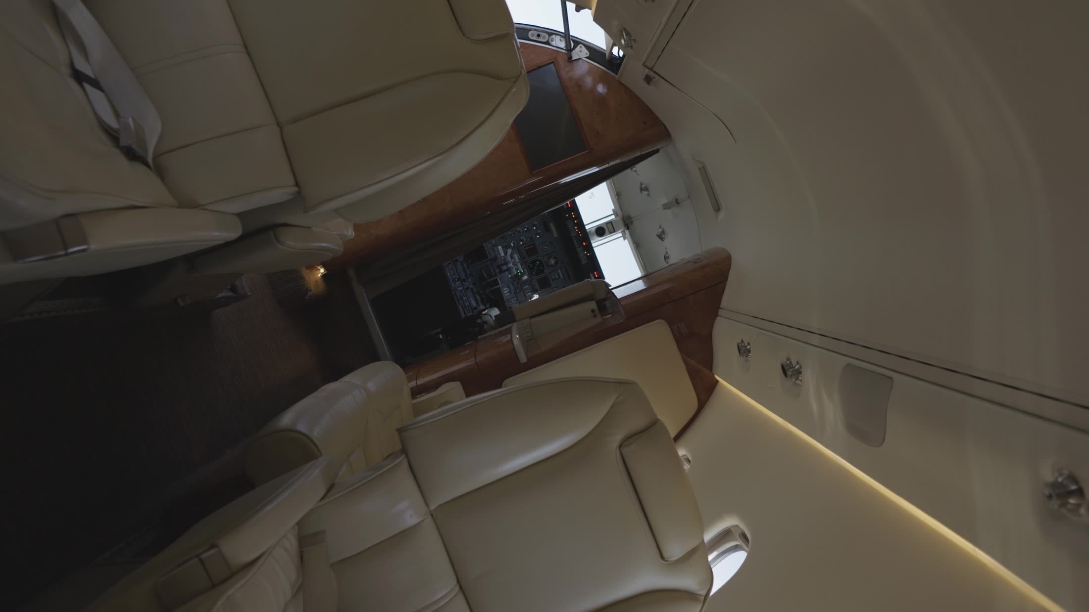 Embraer Legacy 600 — Heavy Jet jet